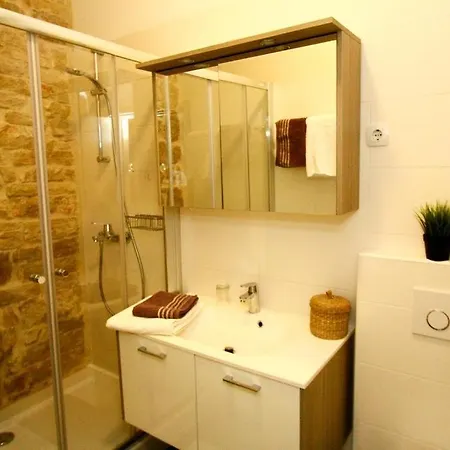 شقة By The Sea Sveti Filip I Jakov, Biograd - 17695