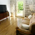 Apartmán By The Sea Sveti Filip I Jakov, Biograd - 17695 *